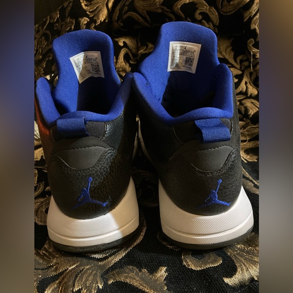 Pre owned, Mens authentic Jordan, size 11, like new - Picture 6 of 7